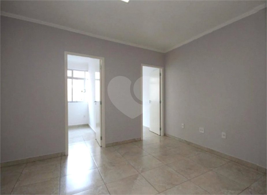 Apartamento à venda com 2 quartos em Bela Vista, São Paulo, SP