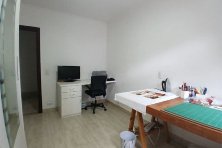 Casa Térrea à venda com 4 quartos, sendo 1 suíte, em Vila Leopoldina, São Paulo, SP
