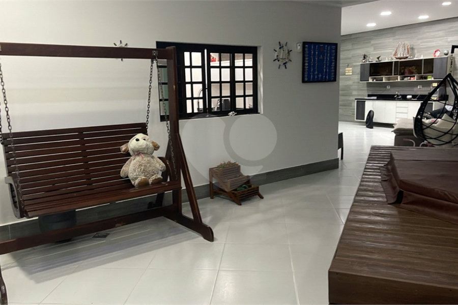 Casa à venda com 3 quartos, sendo 2 suítes, em Horto, São Paulo, SP