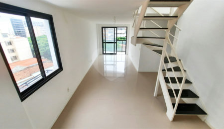 Cobertura à venda com 2 quartos, sendo 1 suíte,  em Tijuca, Rio de Janeiro, RJ