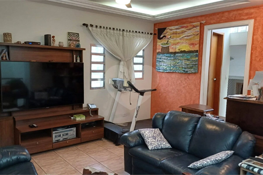 Casa à venda com 5 quartos, sendo 1 suíte,  em Vila Isolina Mazzei, São Paulo, SP