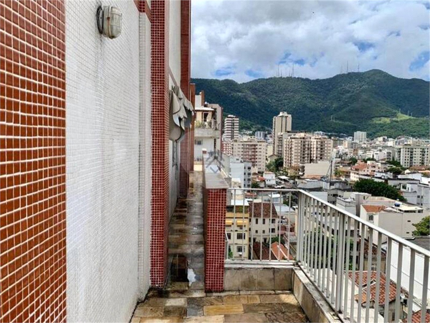 Cobertura à venda com 3 quartos, sendo 1 suíte, em Vila Isabel, Rio de Janeiro, RJ