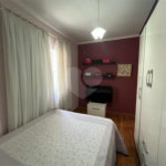 Casa à venda com 3 quartos, sendo 1 suíte,  em Jardim Casablanca, São Paulo, SP