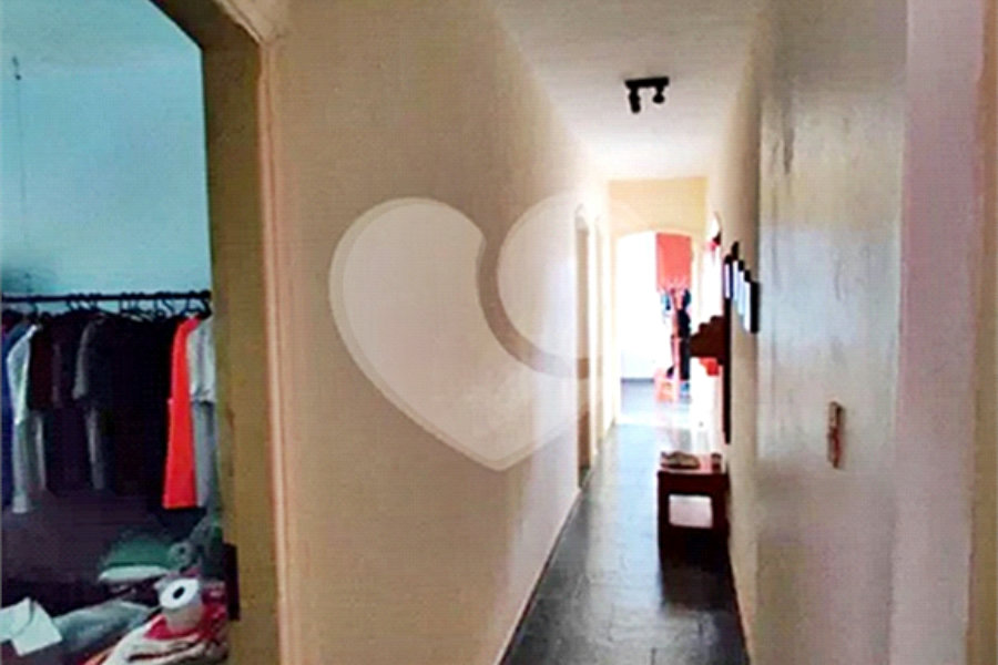Casa à venda com 4 quartos, sendo 1 suíte, no condomínio Chacarás Bela Vista, Mairiporã - SP