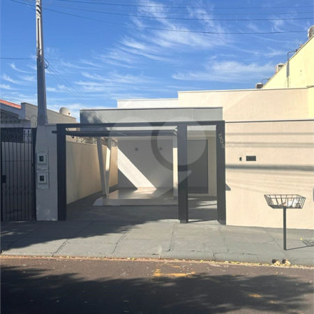 Casa à venda com 4 quartos em Vila Cidade Industrial (vila Xavier), Araraquara, SP