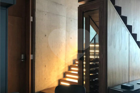 Apartamento à venda com 2 suítes em Vila Nova Conceição, São Paulo, SP