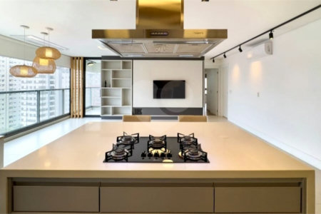 Apartamento à venda com 3 quartos, sendo 1 suíte, em Vila Olímpia, São Paulo, SP