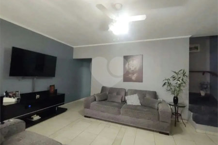 Casa à venda com 3 suítes em Ponte Grande, Guarulhos, SP