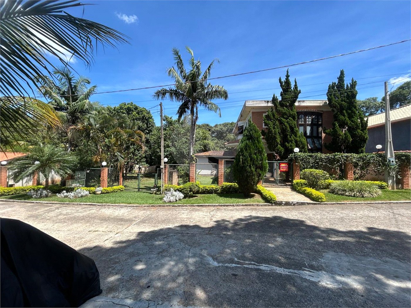 Casa à venda com 3 quartos, sendo 1 suíte, em Shamballa Village, Itu, SP