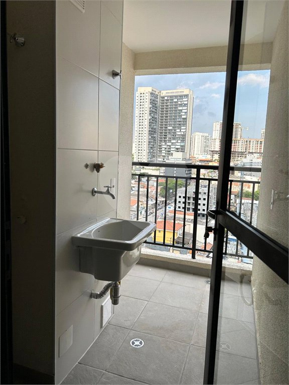Apartamento para alugar com 2 quartos, sendo 1 suíte, em Vila Firmiano Pinto, São Paulo, SP