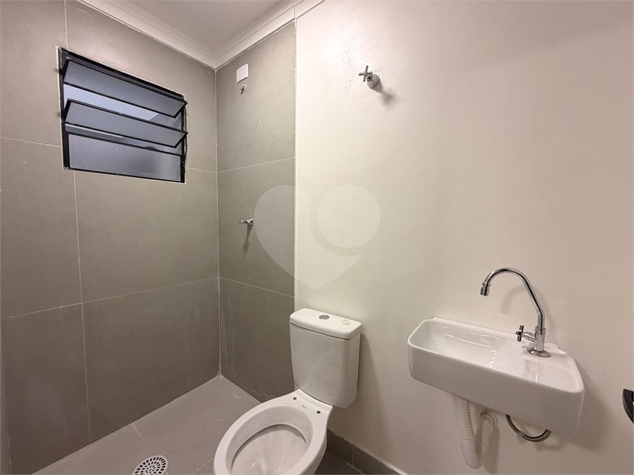 Casa à venda com 5 quartos, sendo 4 suítes, em Vila Rosália, Guarulhos, SP