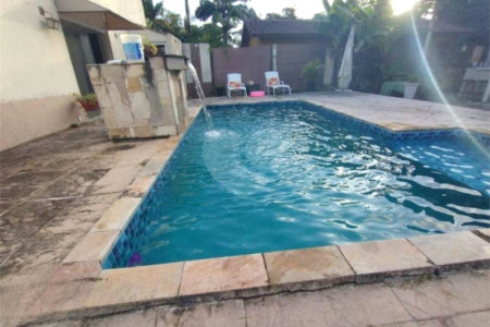 Chácara à venda com 4 quartos em Aguapeú, Itanhaém, SP