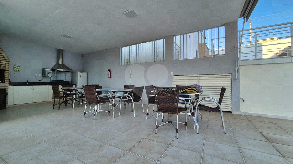 Apartamento à venda com 3 quartos, sendo 1 suíte,  em Vila Jardini, Sorocaba, SP