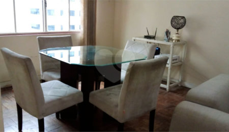 Apartamento à venda com 3 quartos em Vila Nova Conceição, São Paulo, SP