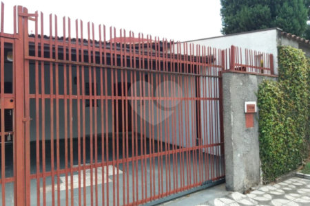 Casa à venda com 3 quartos, sendo 1 suíte, em Vila Carvalho, Sorocaba, SP