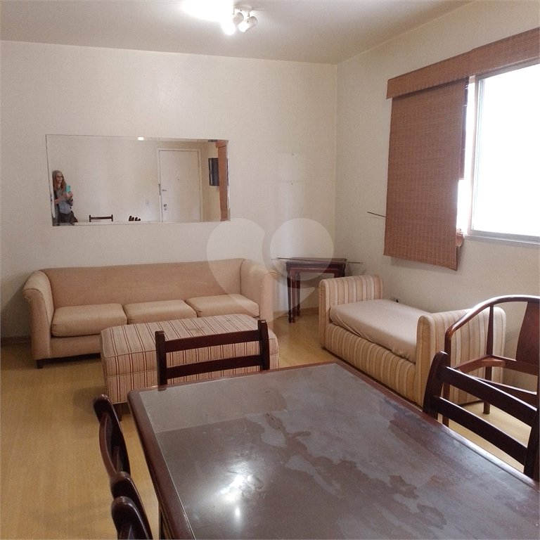 Apartamento à venda com 3 quartos, sendo 1 suíte,  em Pinheiros, São Paulo, SP