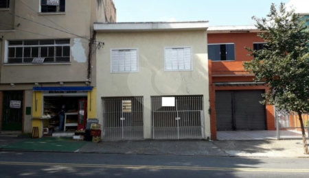 Sobrado à venda com 4 quartos, sendo 2 suítes,  em Santana, São Paulo, SP