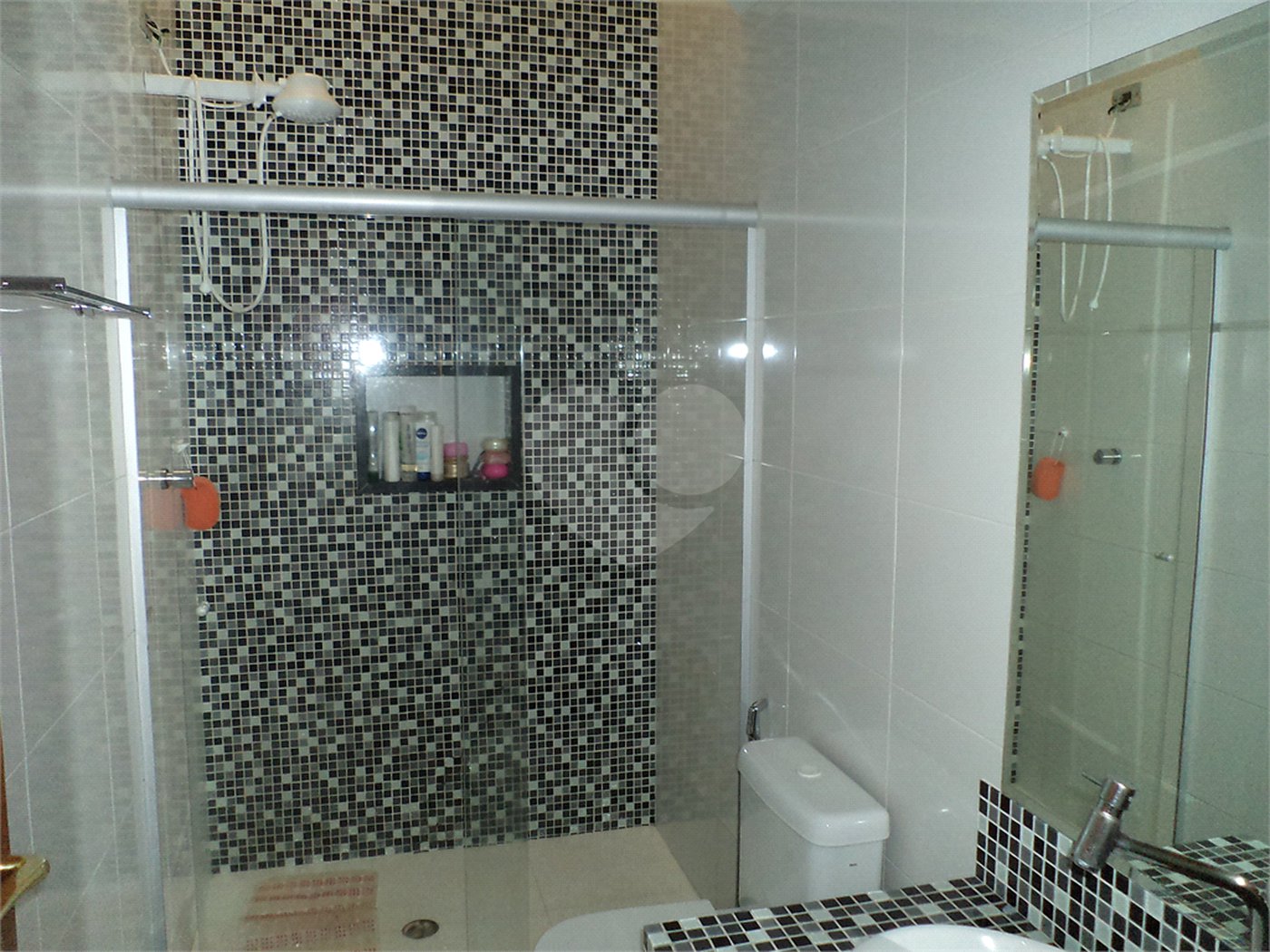 Sobrado à venda com 3 quartos, sendo 1 suíte,  em Jardim Franca, São Paulo, SP