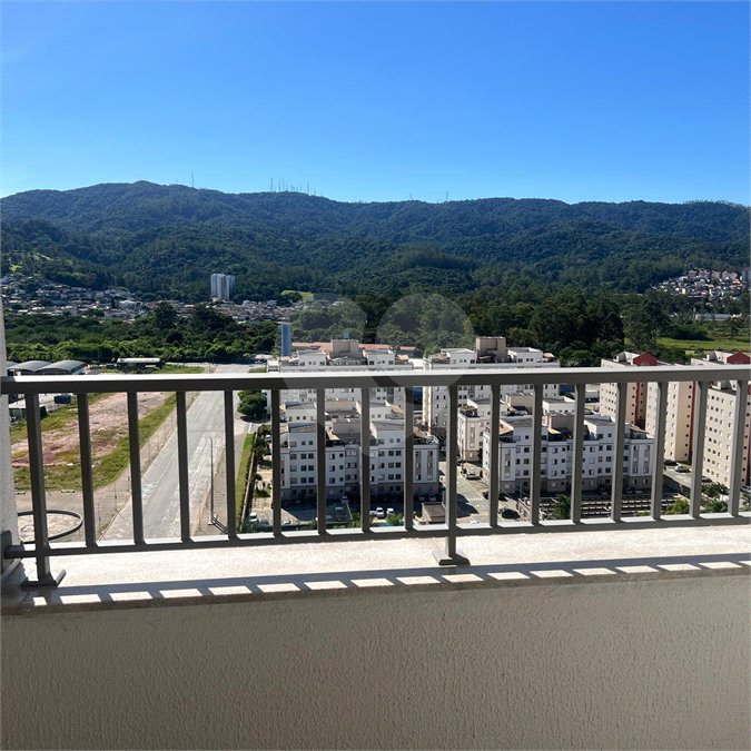 Apartamento para alugar com 2 quartos, sendo 1 suíte, em Vila Mogilar, Mogi das Cruzes, SP