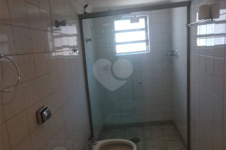 Casa à venda com 3 quartos, sendo 1 suíte, em Vila Mariana, São Paulo, SP
