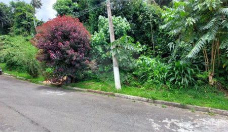 Terreno à venda no condomínio Cantareira, Mairiporã - SP