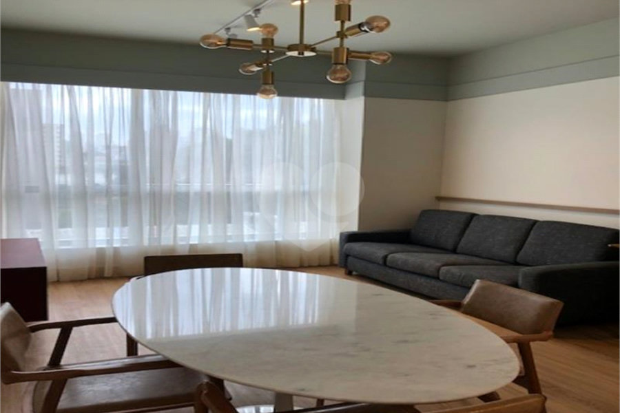 Flat à venda com 1 suíte em Santana, São Paulo, SP