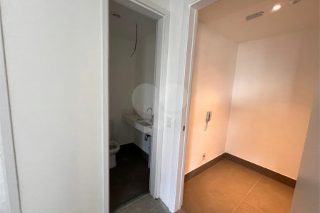 Apartamento à venda com 3 suítes em Pinheiros, São Paulo, SP