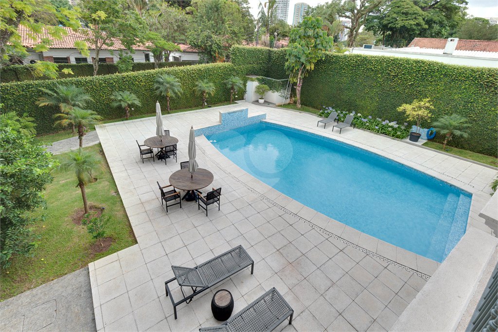 Casa à venda com 4 suítes em Brooklin, São Paulo, SP