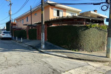 Sobrado à venda com 4 quartos em Jardim Bonfiglioli, São Paulo, SP