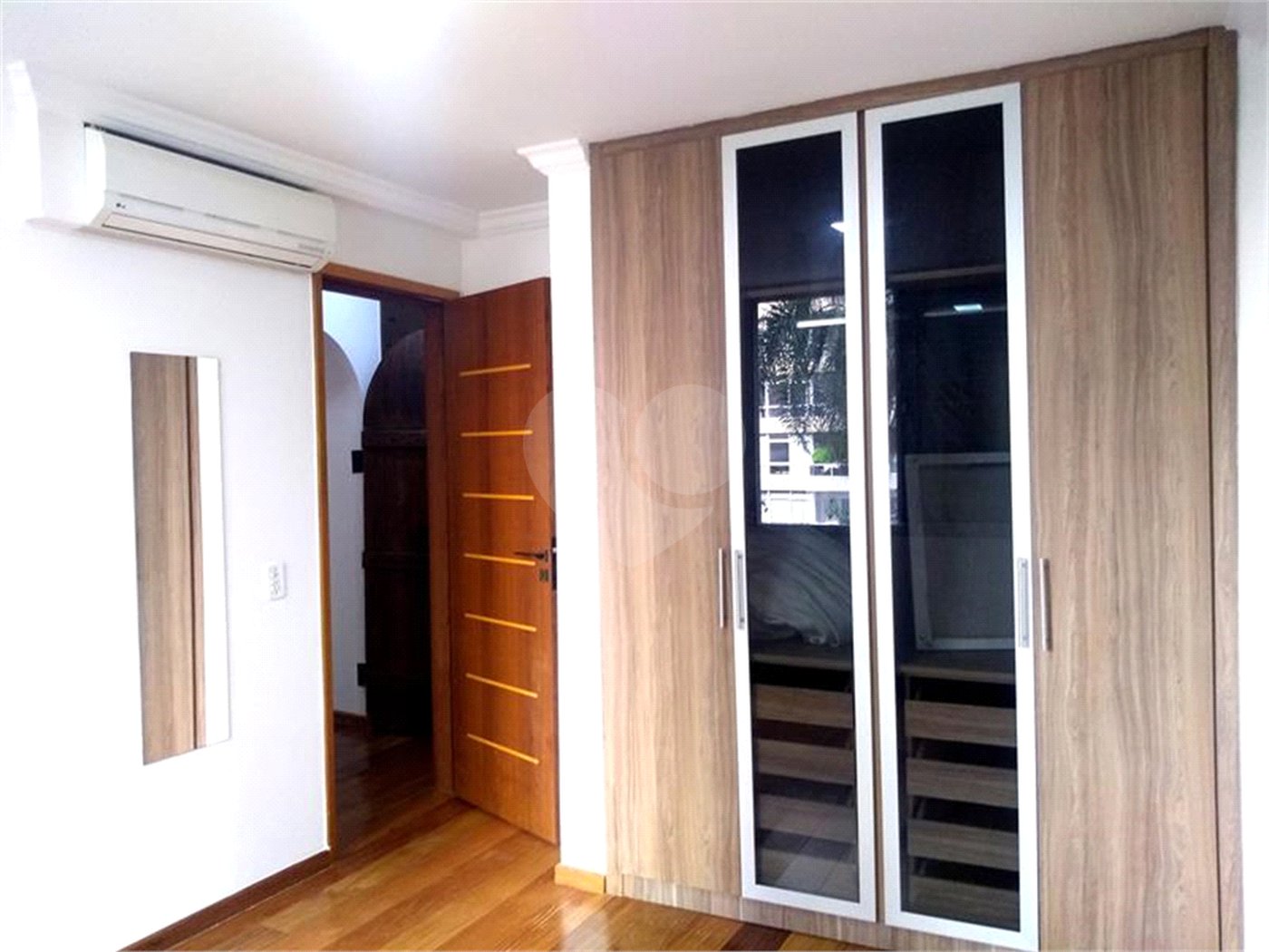 Apartamento para alugar com 3 quartos, sendo 1 suíte, em Jardim América, São Paulo, SP