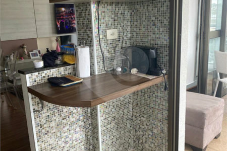 Apartamento à venda com 2 suítes no Centro, Taubaté, SP