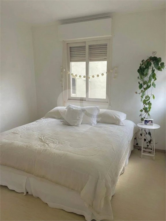 Apartamento à venda com 3 quartos, sendo 1 suíte, em Cerqueira César, São Paulo, SP
