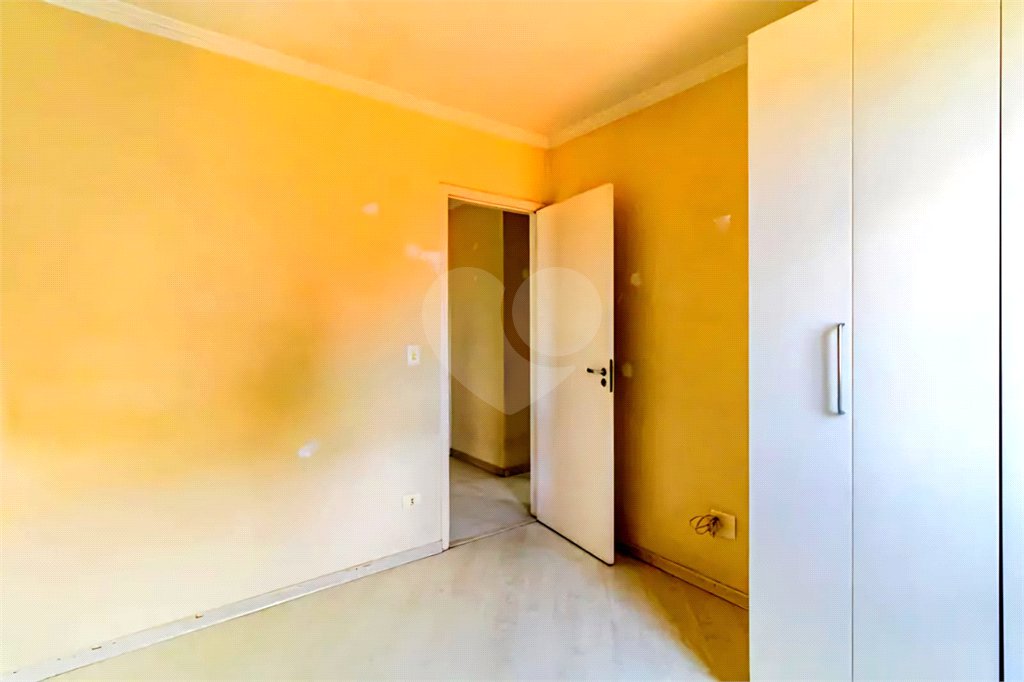 Casa à venda com 3 quartos, sendo 1 suíte,  no condomínio Villa Bella, São Paulo - SP