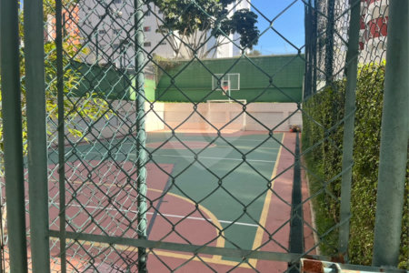 Apartamento à venda com 3 suítes em Real Parque, São Paulo, SP