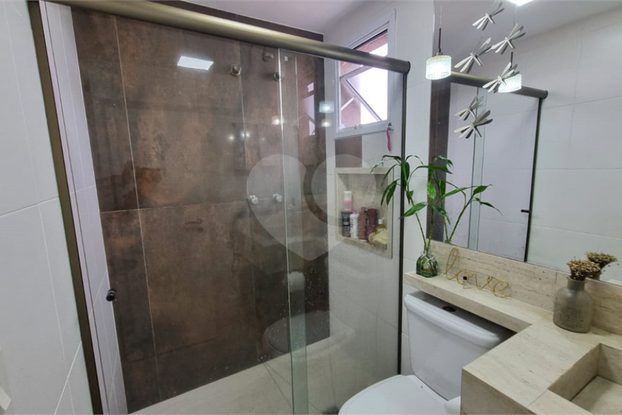 Apartamento à venda com 3 quartos, sendo 1 suíte,  em Chácara São João, São Paulo, SP