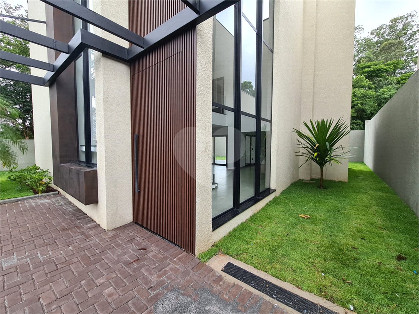 Casa em condomínio à venda com 3 suítes em Vila Santista, Atibaia, SP