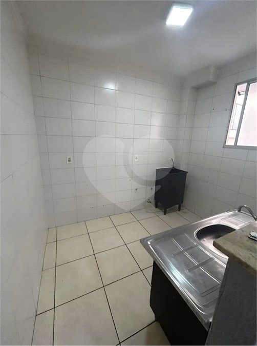 Apartamento à venda com 2 quartos em Olaria, Salto, SP