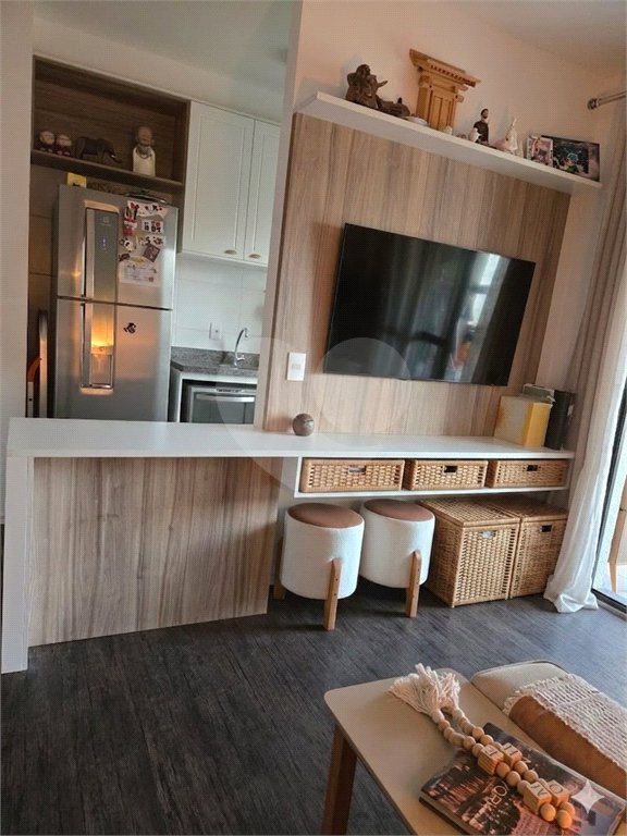 Apartamento à venda com 2 quartos, sendo 1 suíte,  em Vila Romana, São Paulo, SP