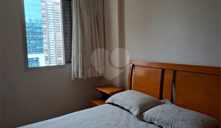 Apartamento à venda com 2 quartos, sendo 1 suíte, em Campo Belo, São Paulo, SP