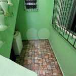 Casa à venda com 4 quartos, sendo 1 suíte, em Parque Maria Domitila, São Paulo, SP