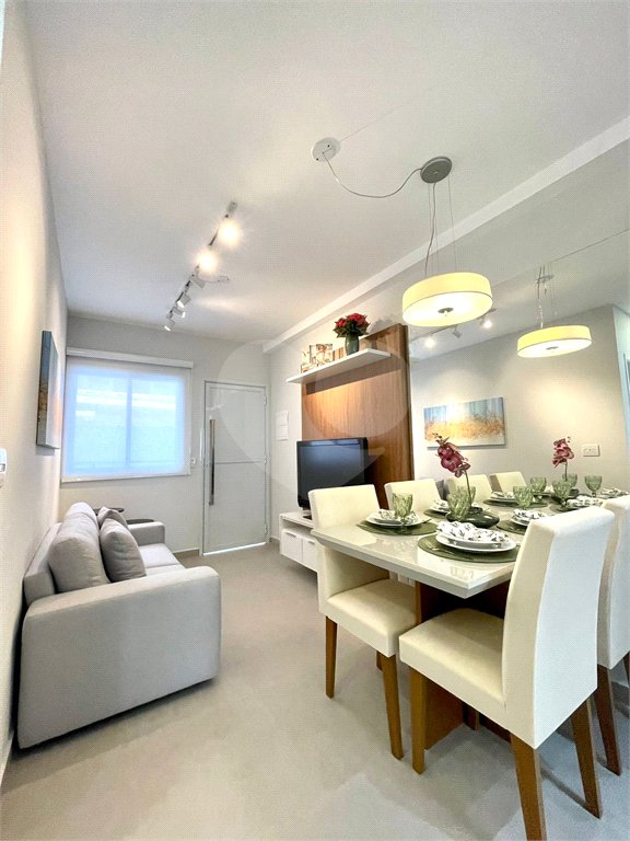 Apartamento à venda com 2 quartos em Chora Menino, São Paulo, SP