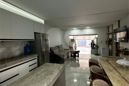 Casa à venda com 2 quartos, sendo 1 suíte, em Residencial Ponta Porã I, Ponta Porã, MS