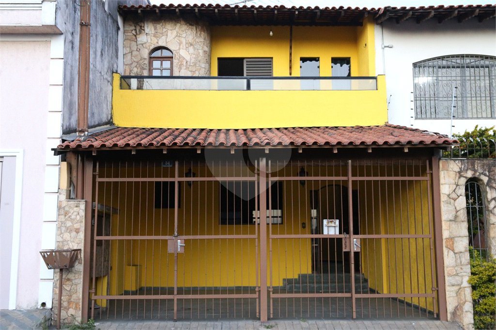 Sobrado à venda com 3 quartos, sendo 1 suíte, em Jardim Bom Clima, Guarulhos, SP