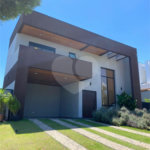Casa à venda ou para alugar com 4 suítes no condomínio Campo de Toscana, Vinhedo - SP