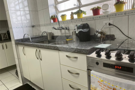Apartamento à venda com 3 quartos, sendo 1 suíte,  em Vila Romana, São Paulo, SP