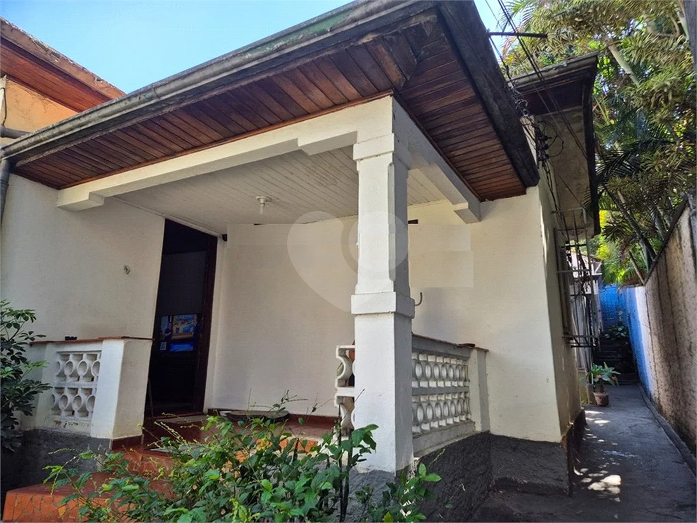 Casa à venda com 5 quartos, sendo 1 suíte, em Santana, São Paulo, SP