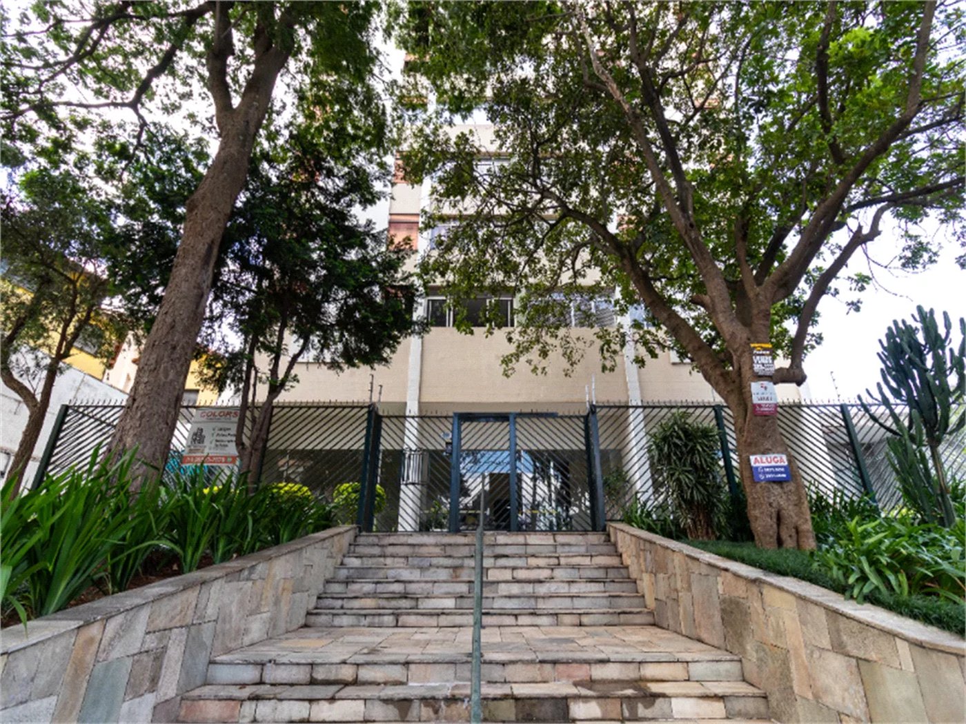 Apartamento à venda com 3 quartos, sendo 1 suíte, em Pinheiros, São Paulo, SP