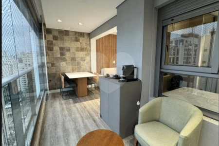 Apartamento para alugar com 2 quartos, sendo 1 suíte,  em Indianópolis, São Paulo, SP