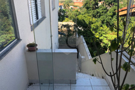 Casa à venda com 4 quartos, sendo 1 suíte,  em Vila Maria, Itapetininga, SP