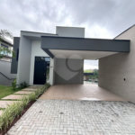Terreno à venda com 3 suítes no condomínio Quintas da Boa Vista, Atibaia - SP